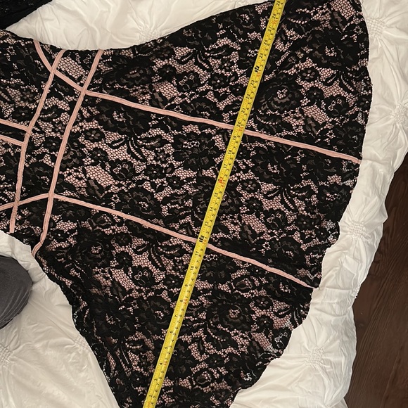 Black lace dress with back lace up - Picture 8 of 11